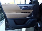 New 2025 INFINITI QX80 Luxe image 6