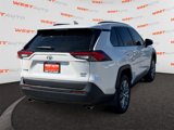 Used 2022 Toyota RAV4 XLE Premium image 5