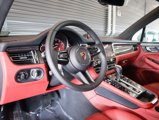 Certified 2025 Porsche Macan GTS image 4