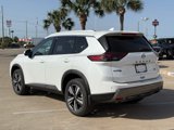 New 2025 Nissan Rogue SL image 2