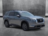Used 2023 Nissan Pathfinder SV image 3