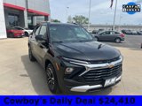Used 2025 Chevrolet TrailBlazer LT image 4