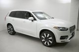 Used 2023 Volvo XC90 T8 Ultimate w/ Lounge Package image 4