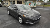 Used 2015 Ford Fusion SE image 3