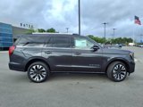 New 2025 Ford Expedition Platinum image 2