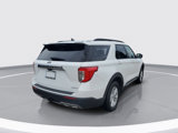 Certified 2022 Ford Explorer XLT w/ Equipment Group 202A image 4