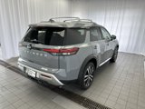 New 2025 Nissan Pathfinder Platinum image 3