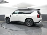 New 2025 Nissan Armada Platinum w/ Convenience Package image 3