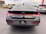 Used 2024 Hyundai Elantra SEL image 4