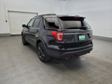 Used 2018 Ford Explorer XLT w/ Equipment Group 202A image 5
