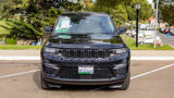 Used 2023 Jeep Grand Cherokee Limited image 2