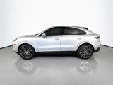 Used 2024 Porsche Cayenne Coupe image 2