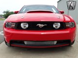 Used 2010 Ford Mustang GT image 2