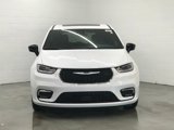 New 2025 Chrysler Pacifica Select w/ Uconnect Theater Family Group image 2