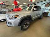 Used 2022 Toyota Tacoma TRD Off-Road image 3