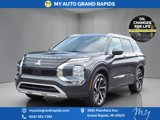 Used 2024 Mitsubishi Outlander SEL image 3