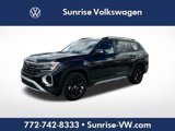 New 2026 Volkswagen Atlas Peak Edition image 1