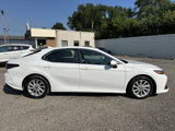 Used 2022 Toyota Camry LE image 4