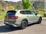 New 2025 Volkswagen Atlas Peak Edition SE image 3