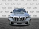 Used 2025 BMW X5 sDrive40i w/ Premium Package image 3