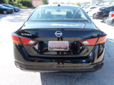 Used 2024 Nissan Altima 2.5 SV image 6