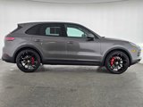 Used 2022 Porsche Cayenne image 6