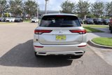 Used 2023 Mitsubishi Outlander SE image 6