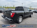 Used 2018 Nissan Titan SV w/ SV Convenience Package image 5