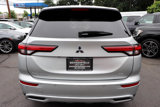 Used 2024 Mitsubishi Outlander AWD image 4