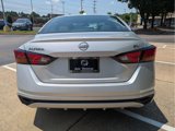 Used 2024 Nissan Altima 2.5 SV image 5