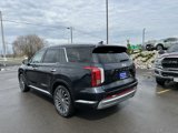 Used 2023 Hyundai Palisade Calligraphy image 5