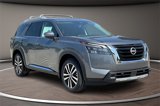 New 2025 Nissan Pathfinder Platinum image 2