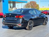 Used 2024 Nissan Altima 2.5 SR image 3