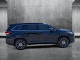 Certified 2018 Toyota Highlander SE image 4