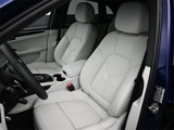 New 2026 Porsche Macan image 5