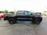Used 2025 Chevrolet Colorado Z71 w/ Z71 Convenience Package 2 image 2