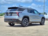 New 2025 Chevrolet Traverse High Country w/ LPO, Floor Liner Package image 4