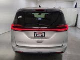Certified 2023 Chrysler Pacifica Touring-L image 5