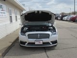 Used 2019 Lincoln Continental Select w/ Continental Climate Package image 6