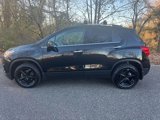 Used 2020 Chevrolet Trax LT w/ LT Convenience Package image 2