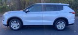 New 2024 Mitsubishi Outlander ES image 4