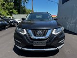 Used 2018 Nissan Rogue SV image 2