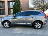 Used 2016 Volvo XC60 T6 Platinum image 5
