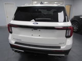 New 2025 Ford Explorer Platinum image 5
