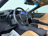 New 2025 Lexus ES 300h w/ Premium Package image 5