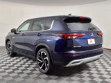 New 2025 Mitsubishi Outlander SE image 5