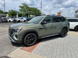 New 2025 Volkswagen Atlas Peak Edition SE image 3
