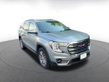 Used 2024 GMC Terrain SLT image 3