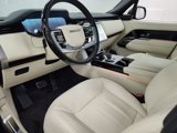 Used 2025 Land Rover Range Rover Autobiography image 4