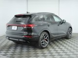 New 2025 Audi SQ6 e-tron Prestige image 5